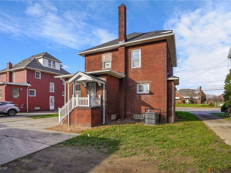 508 E Tallmadge Avenue, Akron, OH 44310 Photo 27