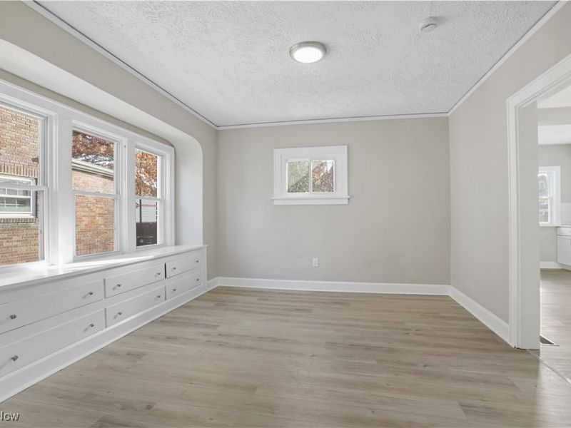 508 E Tallmadge Avenue, Akron, OH 44310 Photo 6