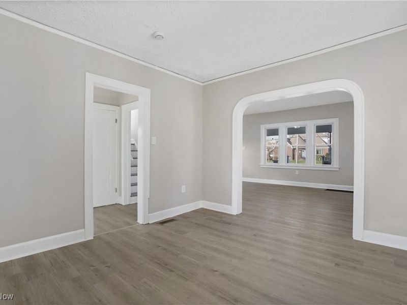 508 E Tallmadge Avenue, Akron, OH 44310 Photo 7