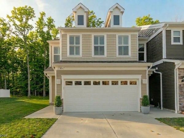27842 Birchwood Court, Westlake, OH 44145