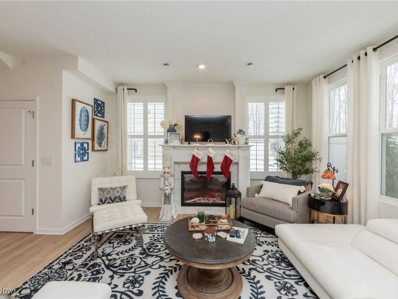 27842 Birchwood Court, Westlake, OH 44145 Photo 6