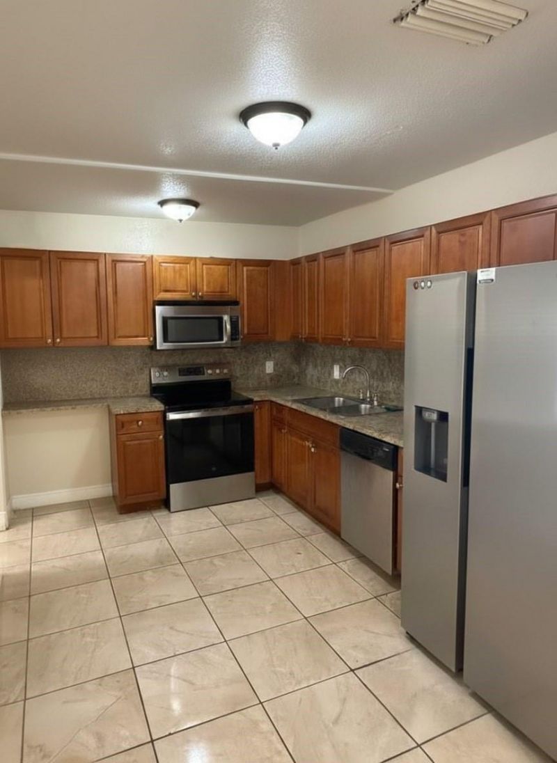 691 NW 187th Street, Miami, FL 33169 Photo