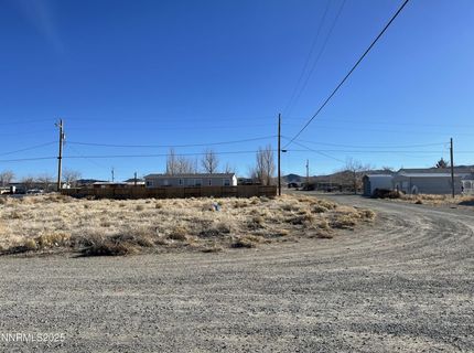 38 Buffalo Lane, Yerington, NV 89447 Photo