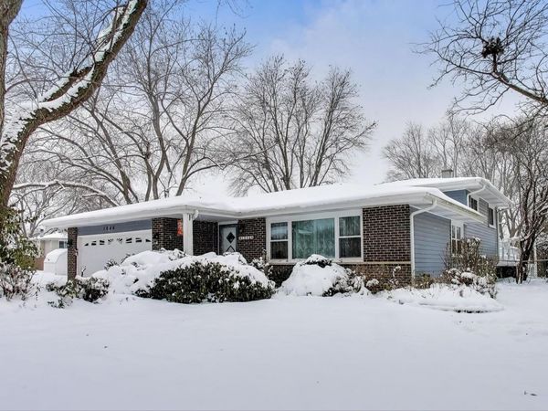 1046 Martingale Drive, Bartlett, IL 60103