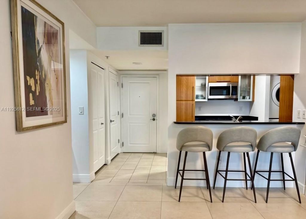 610 W Las Olas Blvd, Unit 1220N, Fort Lauderdale, FL 33312 Photo