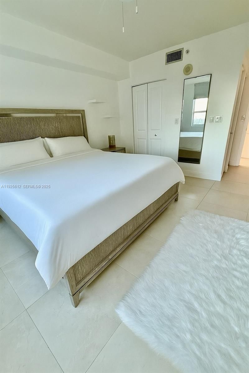 610 W Las Olas Blvd, Unit 1220N, Fort Lauderdale, FL 33312 Photo