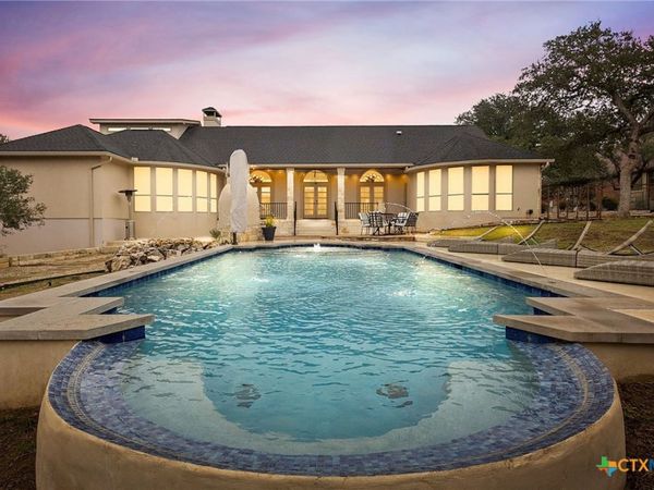 372 Shady Hollow, New Braunfels, TX 78132