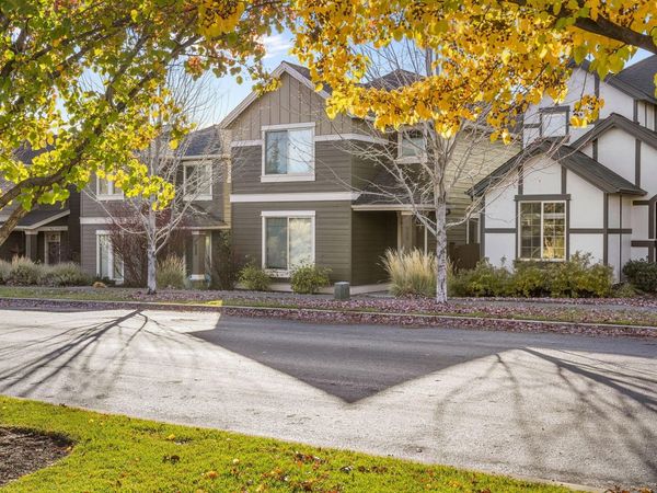 20745 NE Comet Lane, Bend, OR 97701