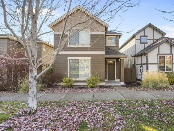 20745 NE Comet Lane, Bend, OR 97701