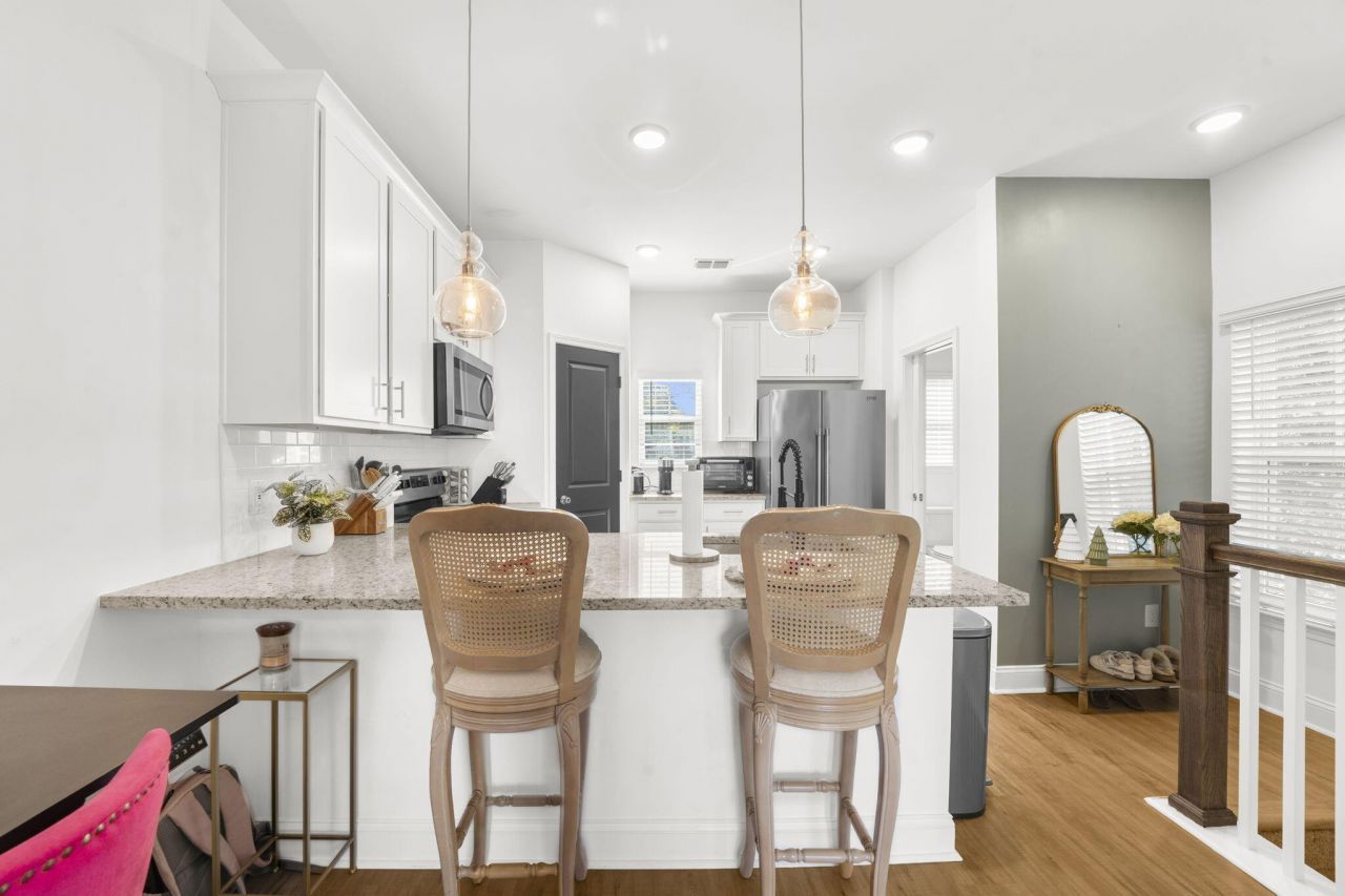 1265 Allusion Lane Photo 9