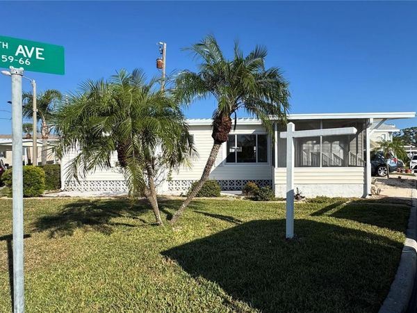 61 5TH AVENUE, VENICE, FL 34285