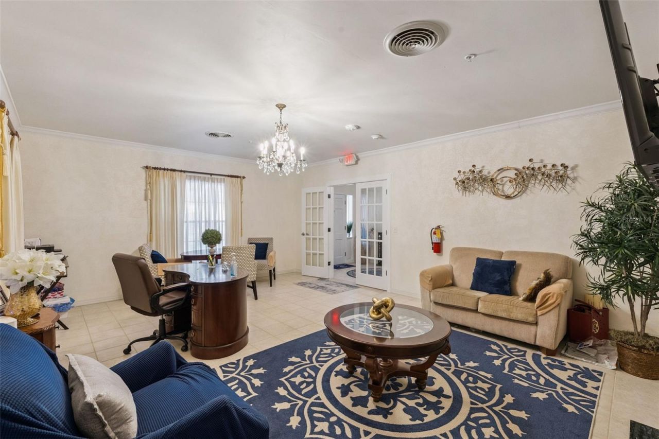 27 S Center Street, Eustis, FL 32726 Photo