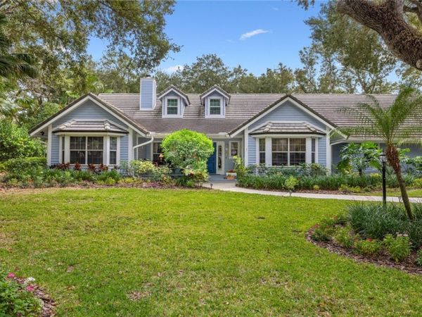 631 Tomahawk Trail, Vero Beach, FL 32963