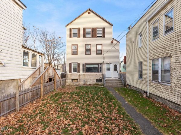 4 Congress Street, Cohoes, NY 12047