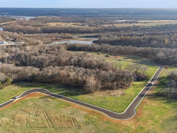 E Highway 137, Fairland, OK 74343