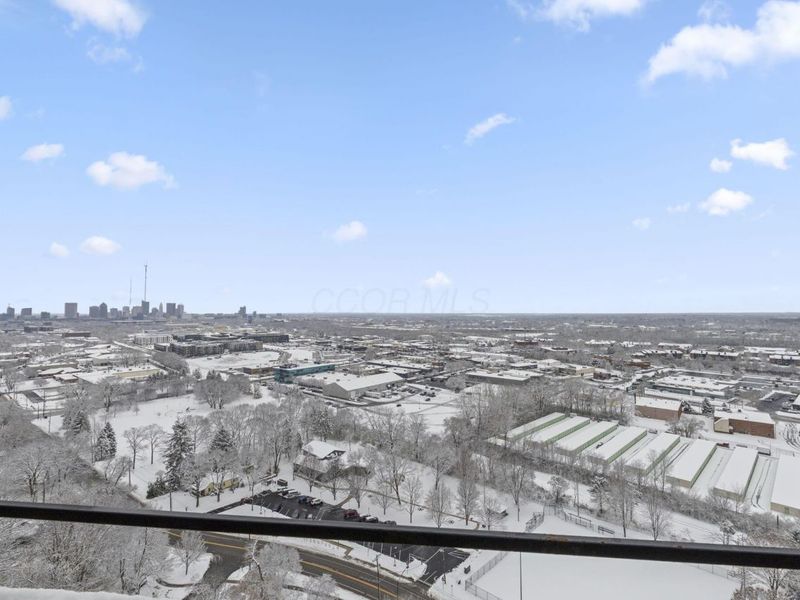 1000 Urlin Avenue , Unit 2007, Columbus, OH 43212 Photo 21