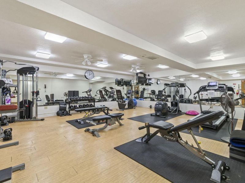 1000 Urlin Avenue , Unit 2007, Columbus, OH 43212 Photo 34