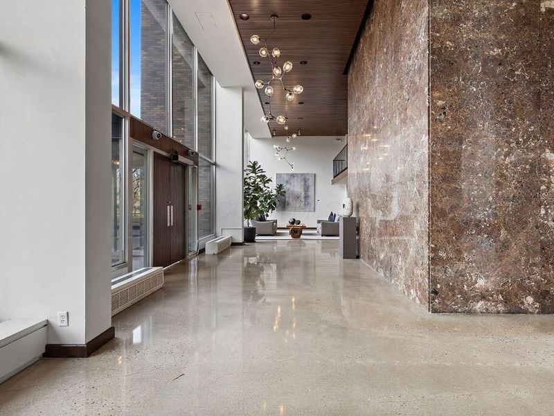 1000 Urlin Avenue , Unit 2007, Columbus, OH 43212 Photo 39