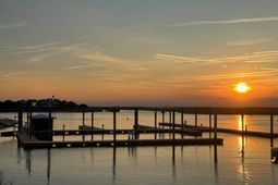 101 Palm Boulevard photo 4