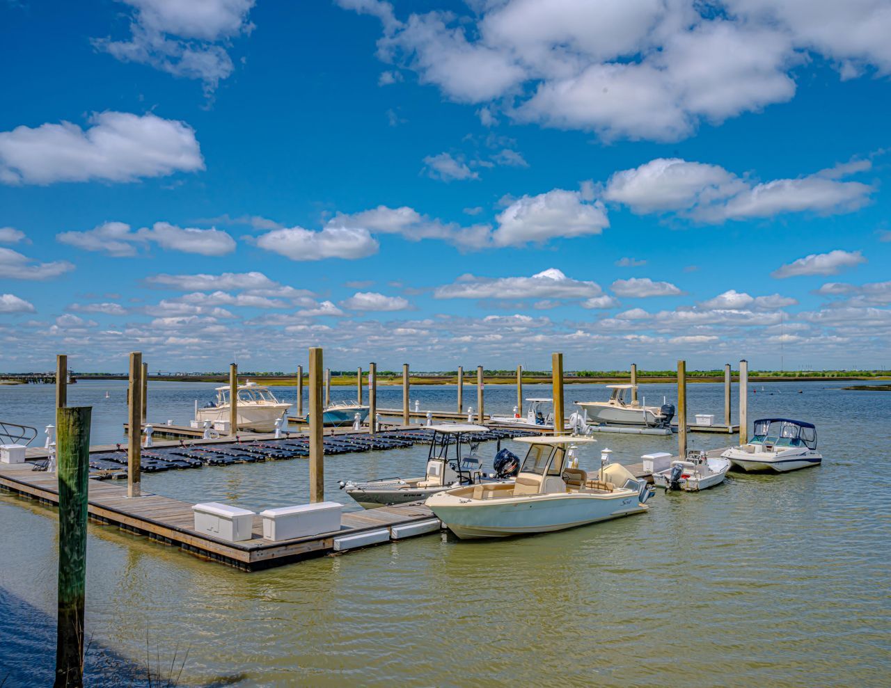 101 Palm Boulevard Photo 4