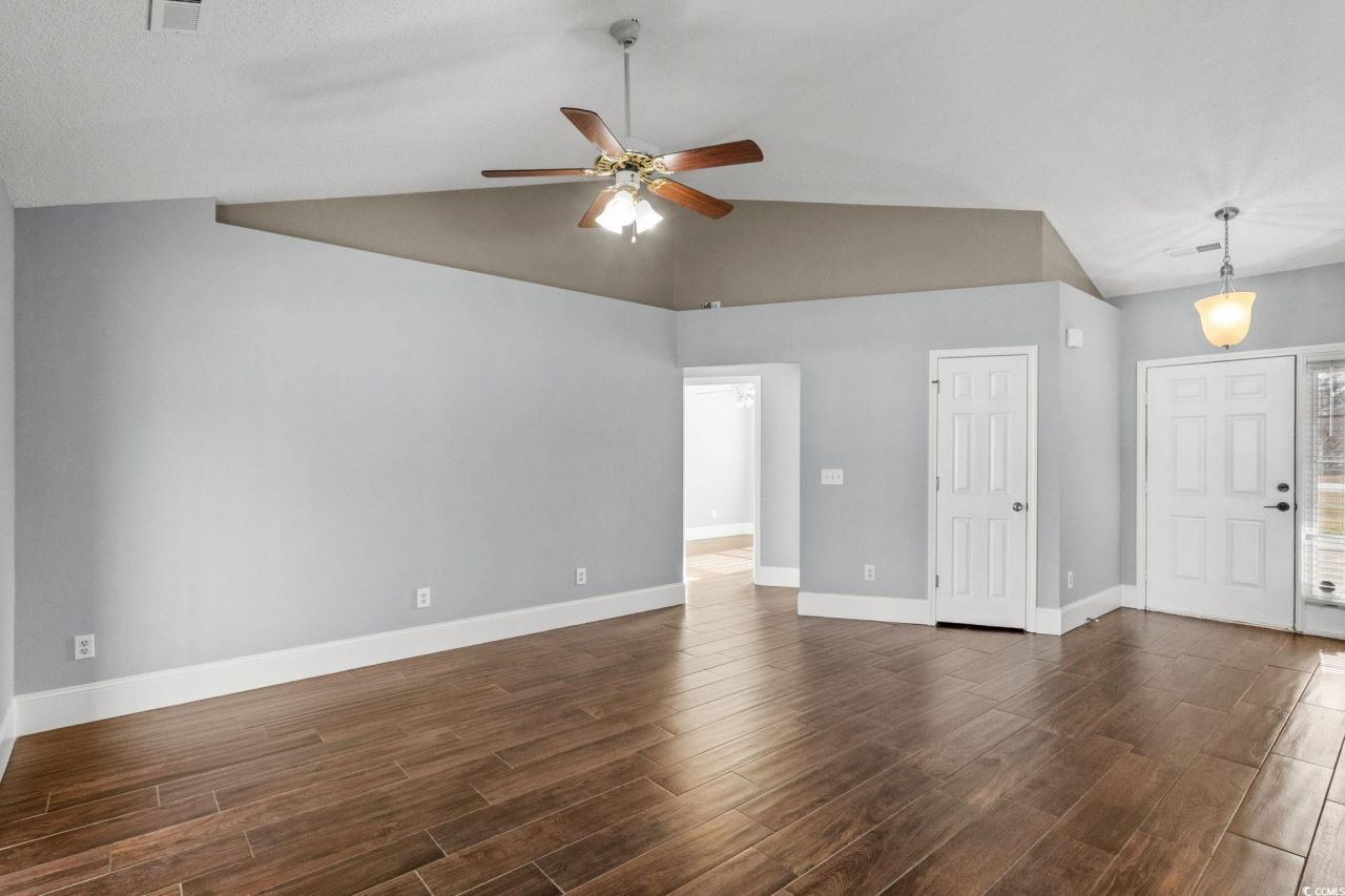 322 Kildare Ct. Photo 6