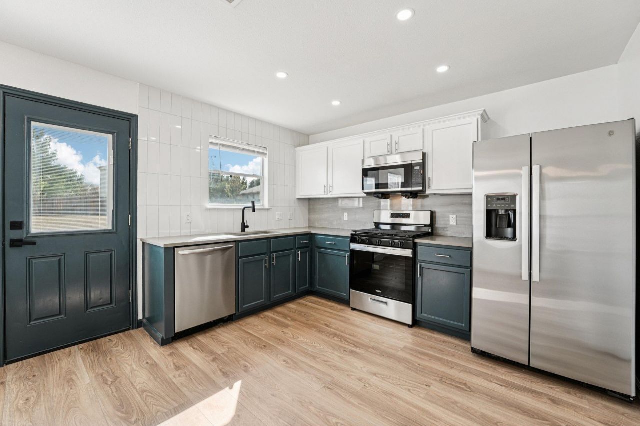 429 Atlantis, Kyle, TX 78640 Main Photo