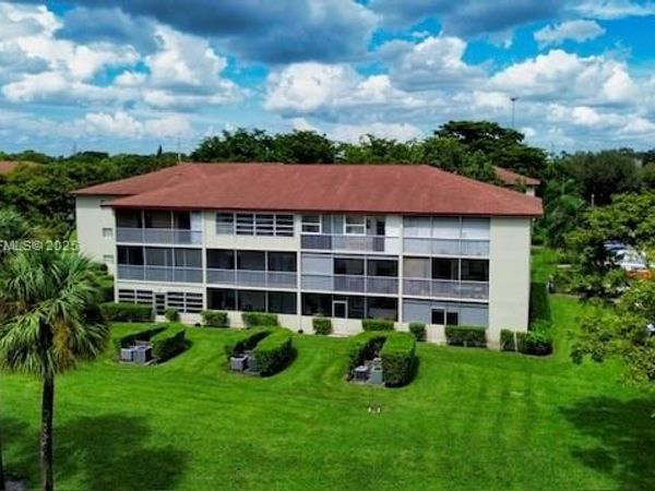 150 SW 134th Way, Unit 203R, Pembroke Pines, FL 33027
