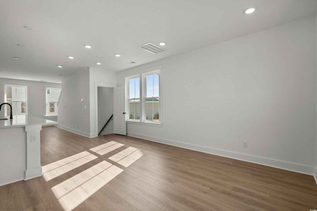 4414 Kingsport Rd. Photo 7