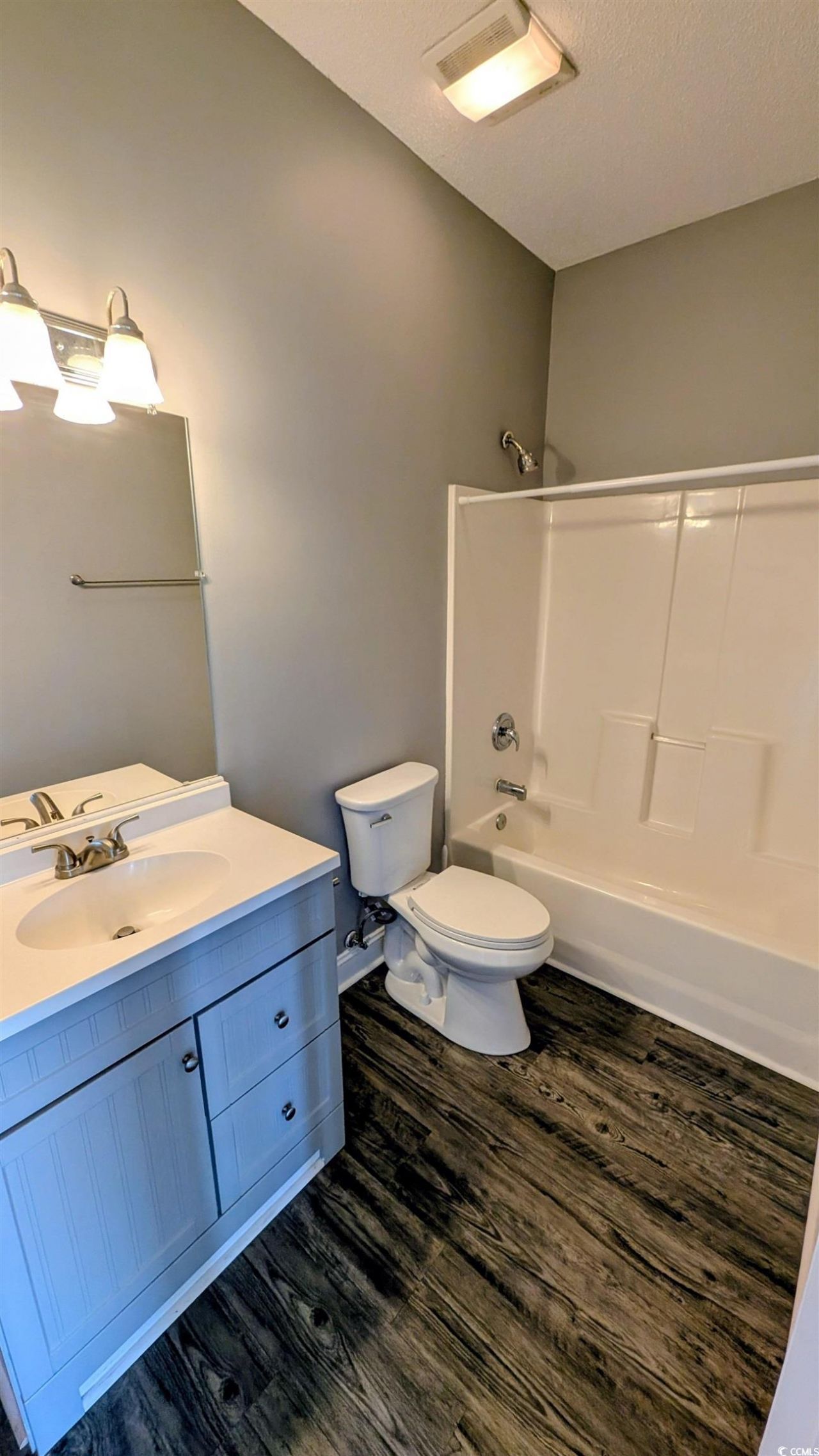 5054 Belleglen Ct. Photo 21