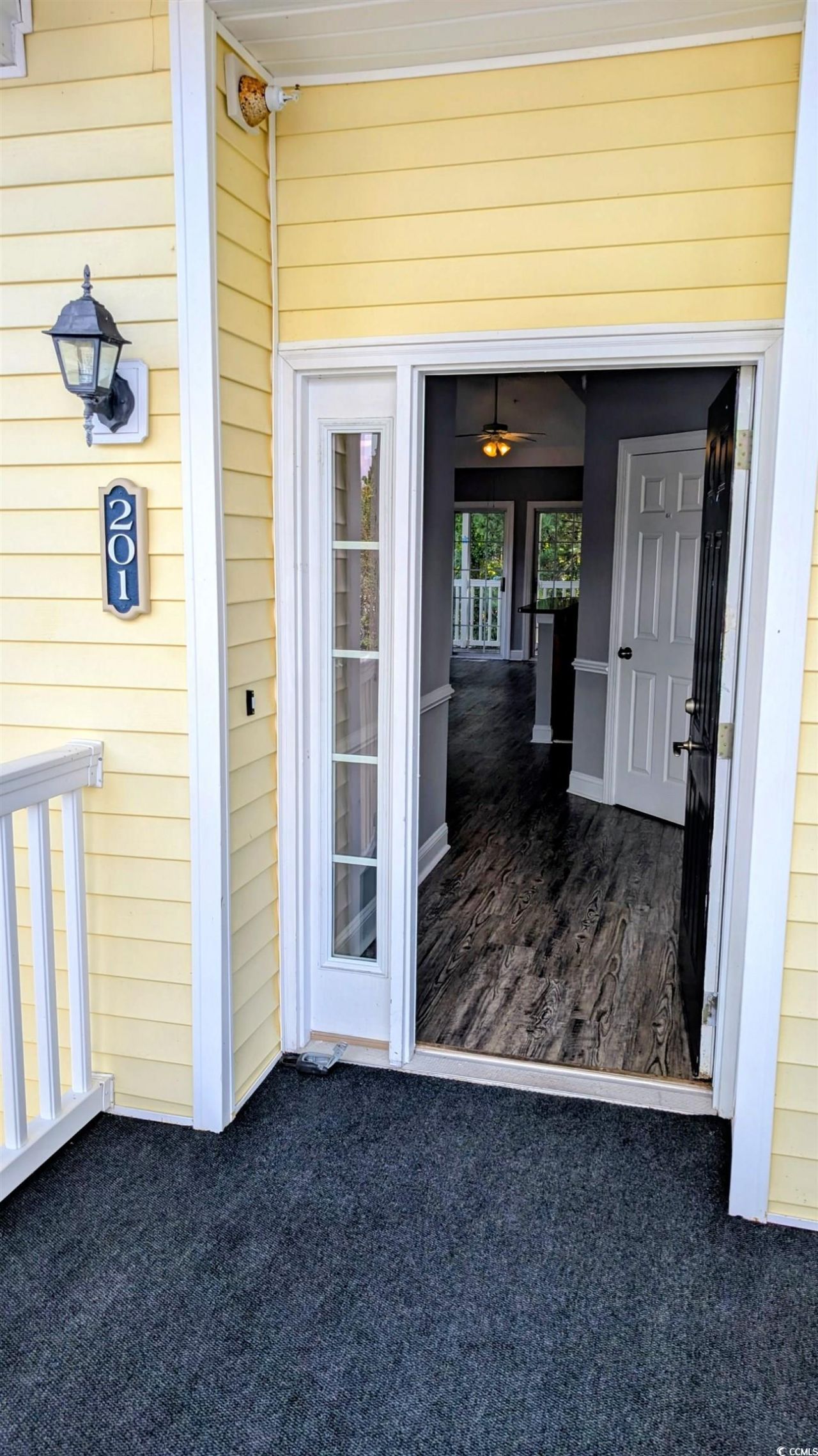 5054 Belleglen Ct. Photo 4