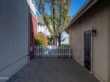 1304 Waterloo Drive, Reno, NV 89509 Photo