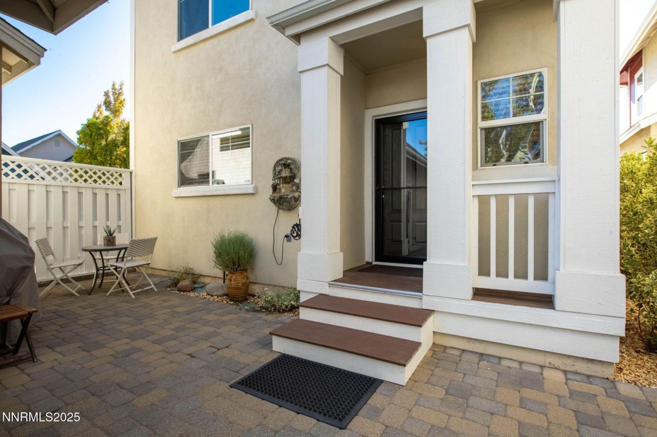 1304 Waterloo Drive, Reno, NV 89509 Photo