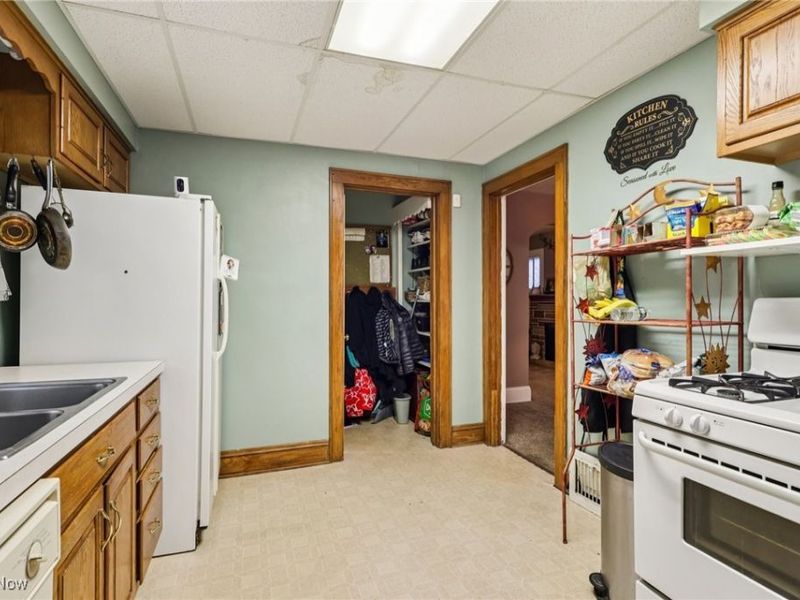 1281 Neptune Avenue, Akron, OH 44301 Photo 12