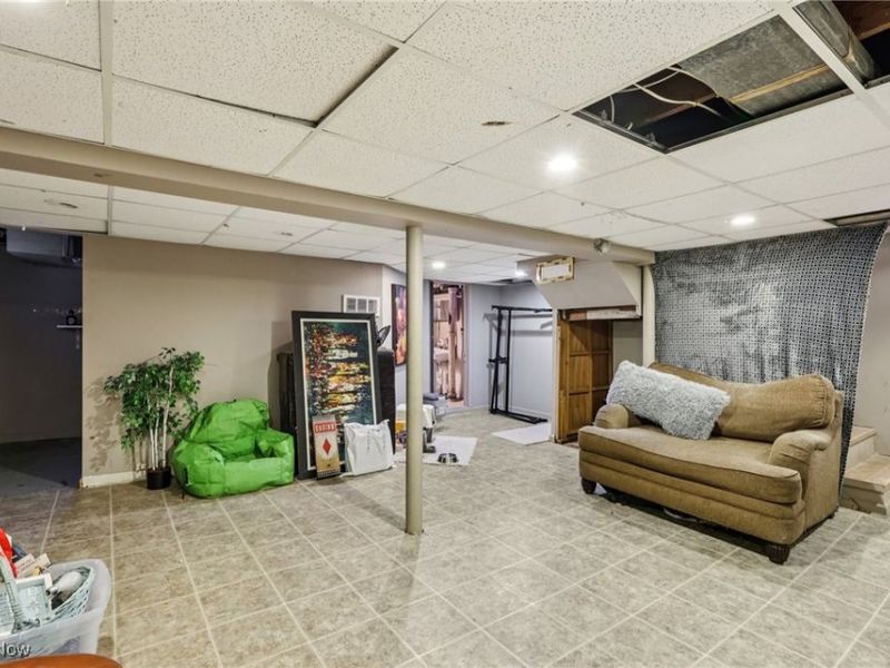 1281 Neptune Avenue, Akron, OH 44301 Photo 19