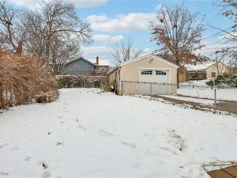 1281 Neptune Avenue, Akron, OH 44301 Photo 22