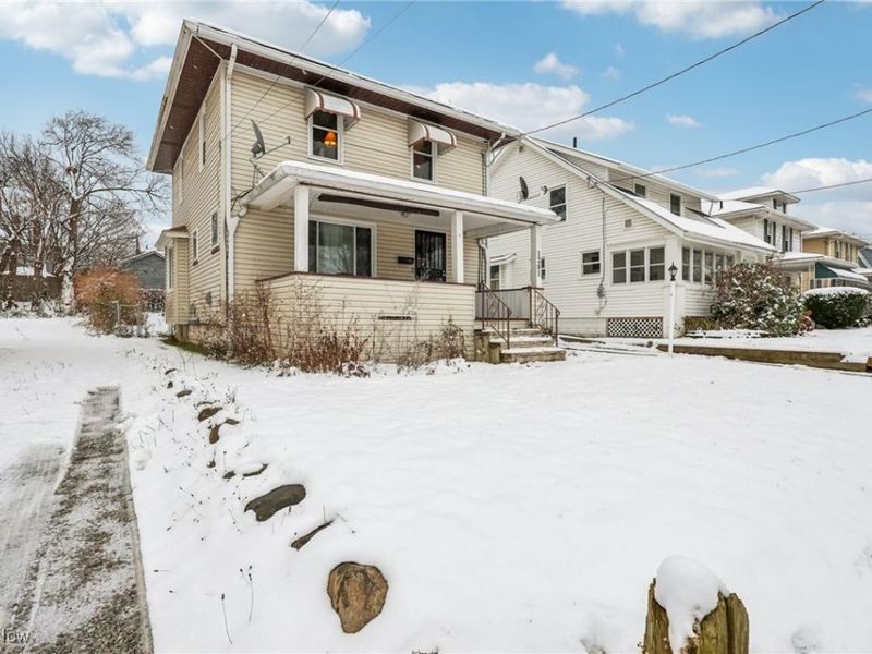 1281 Neptune Avenue, Akron, OH 44301 Photo 3