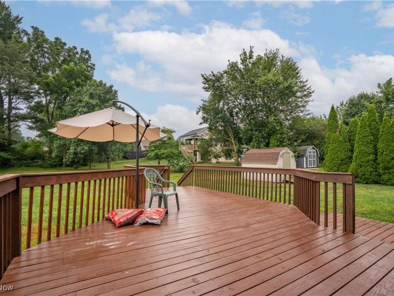 3069 W Castle Circle NW, Massillon, OH 44647 Photo 17