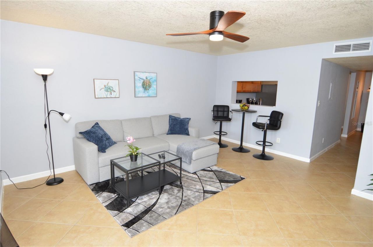 3837 Pompano Drive Se, Unit 3837(Furni, Saint Petersburg, FL 33705 Photo