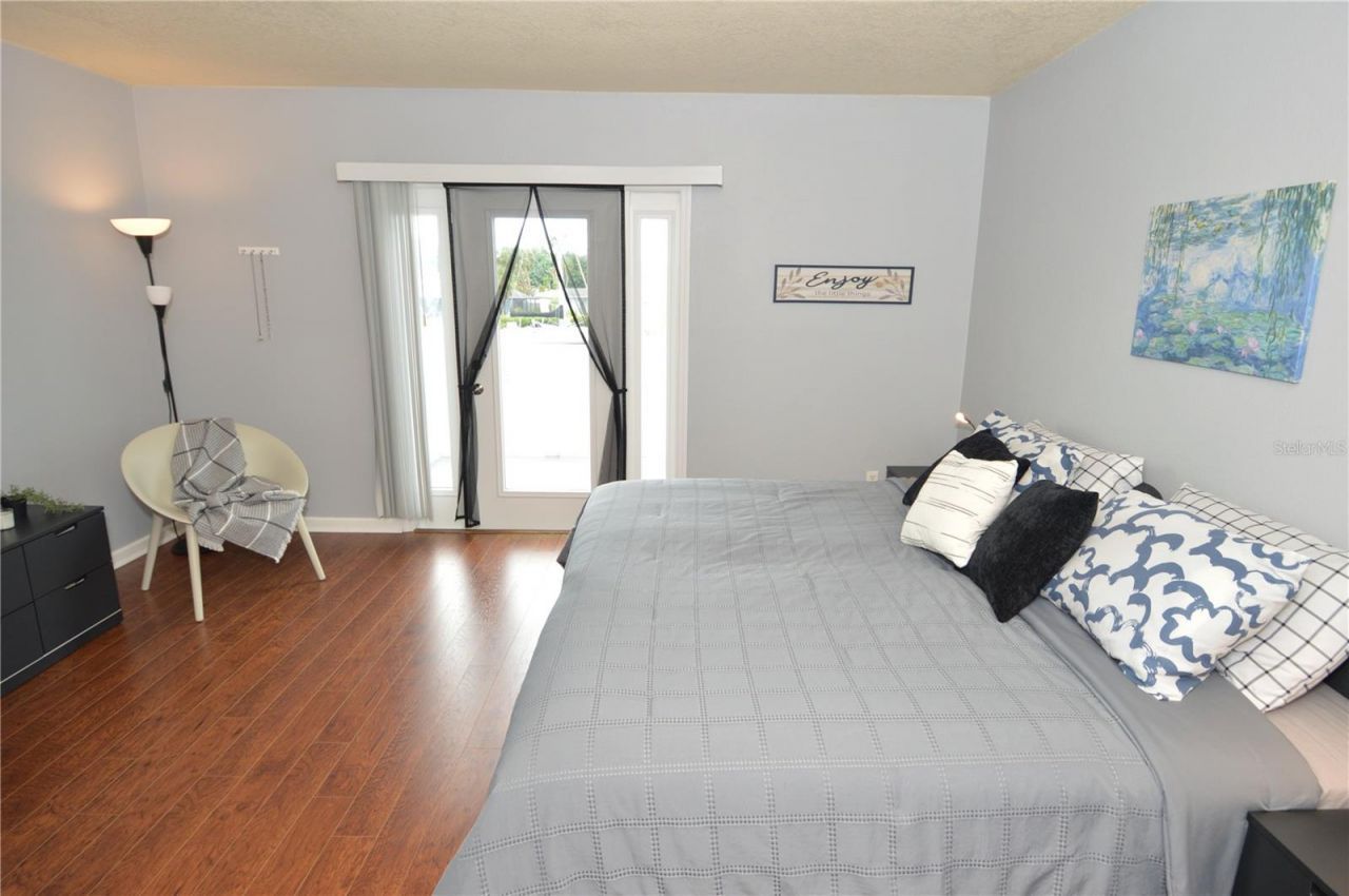 3837 Pompano Drive Se, Unit 3837(Furni, Saint Petersburg, FL 33705 Photo