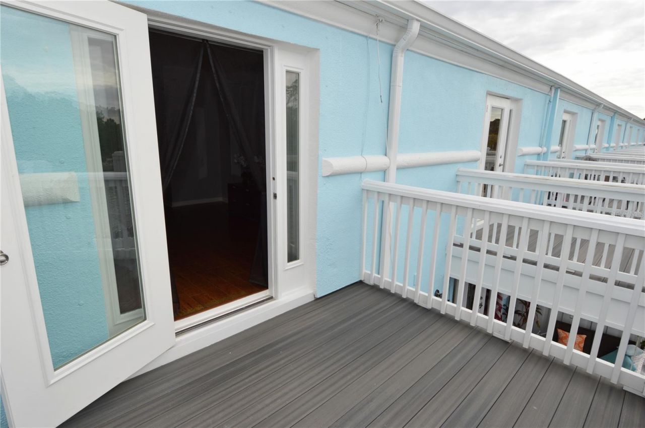 3837 Pompano Drive Se, Unit 3837(Furni, Saint Petersburg, FL 33705 Photo