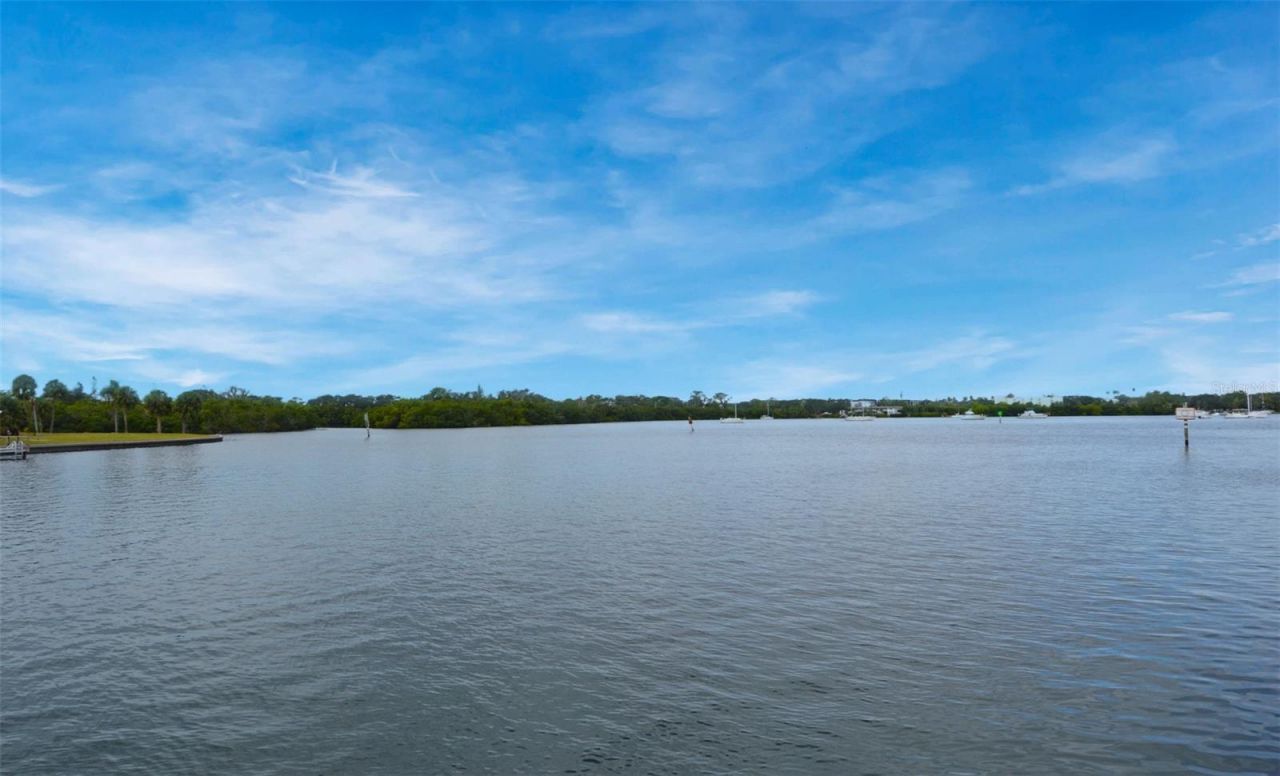 3837 Pompano Drive Se, Unit 3837(Furni, Saint Petersburg, FL 33705 Photo