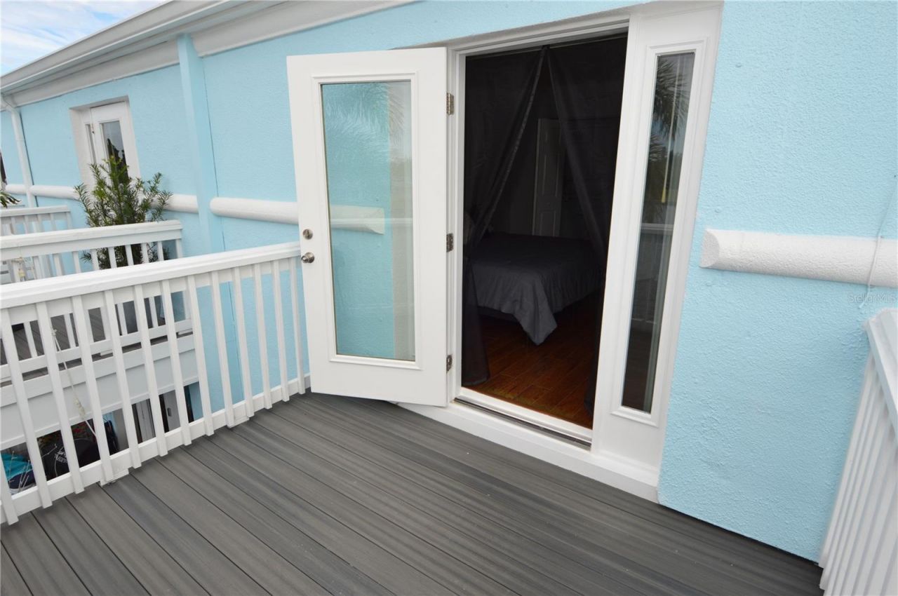 3837 Pompano Drive Se, Unit 3837(Furni, Saint Petersburg, FL 33705 Photo