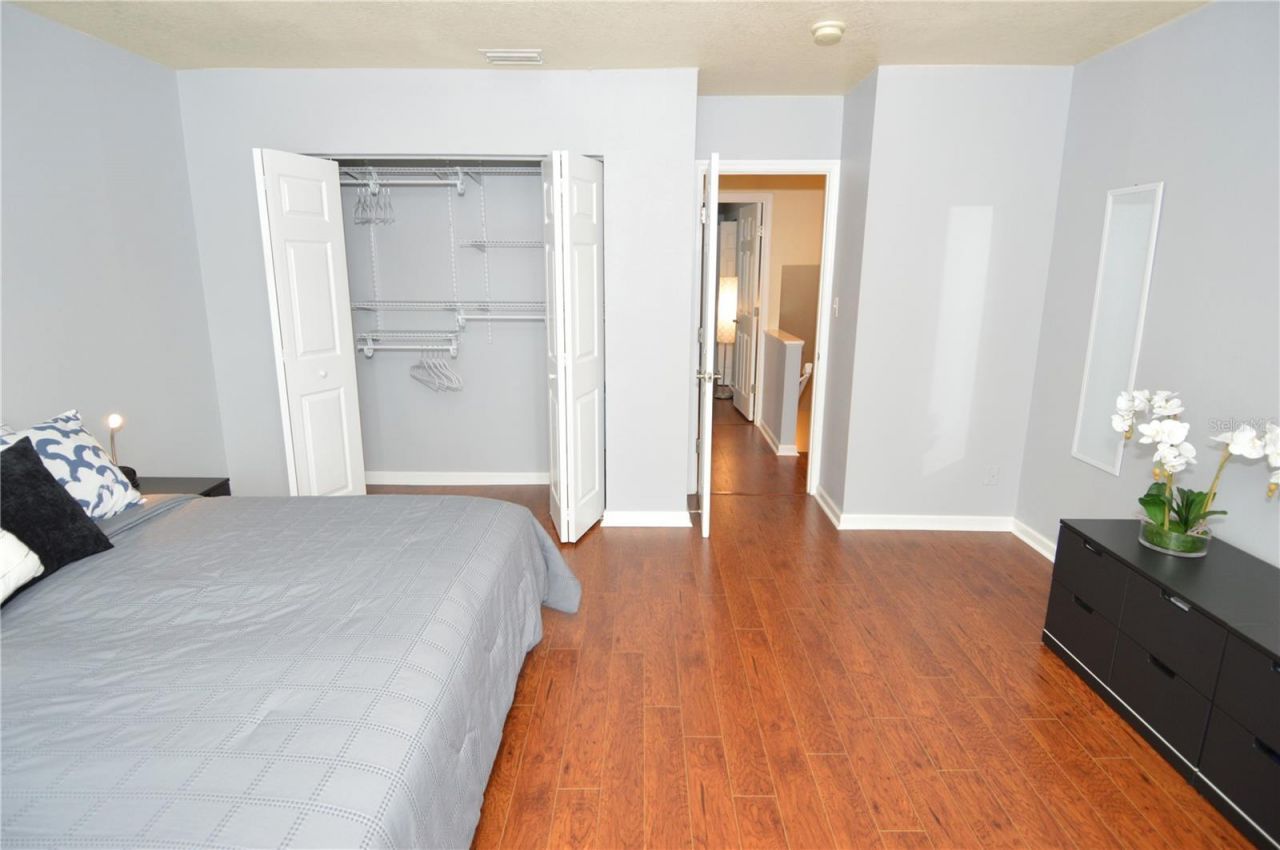 3837 Pompano Drive Se, Unit 3837(Furni, Saint Petersburg, FL 33705 Photo