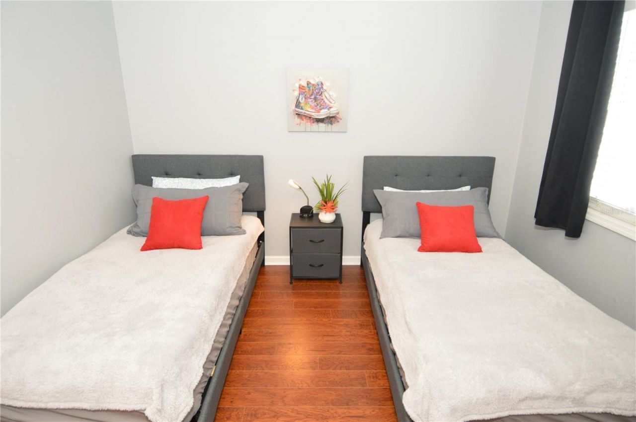 3837 Pompano Drive Se, Unit 3837(Furni, Saint Petersburg, FL 33705 Photo