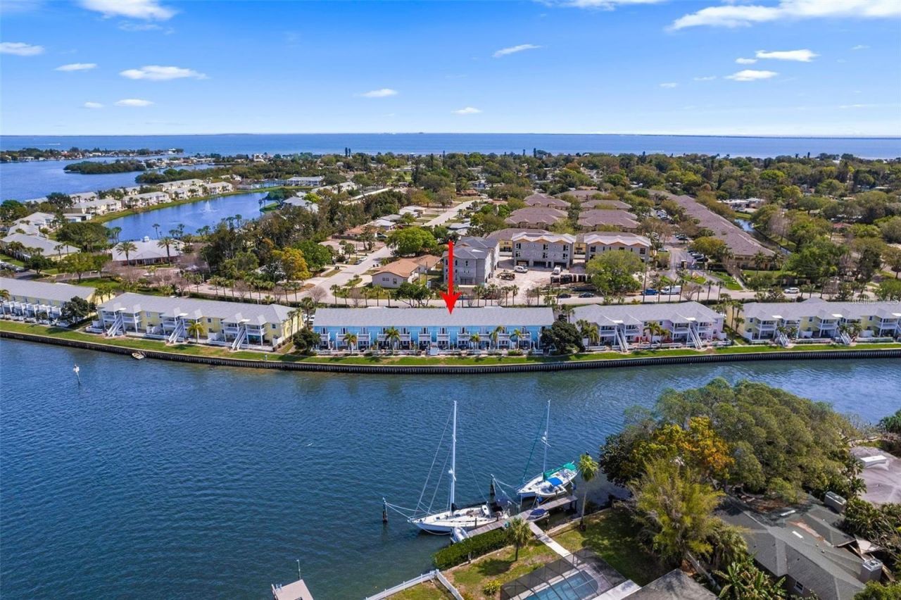 3837 Pompano Drive Se, Unit 3837(Furni, Saint Petersburg, FL 33705 Photo