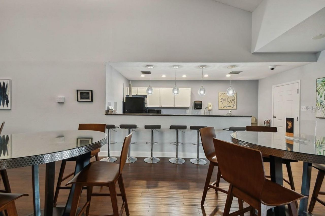 3837 Pompano Drive Se, Unit 3837(Furni, Saint Petersburg, FL 33705 Photo