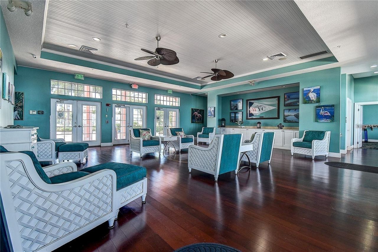 3837 Pompano Drive Se, Unit 3837(Furni, Saint Petersburg, FL 33705 Photo