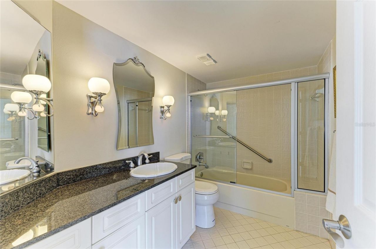 5700 Escondida Boulevard S, Unit 201, Saint Petersburg, FL 33715 Photo