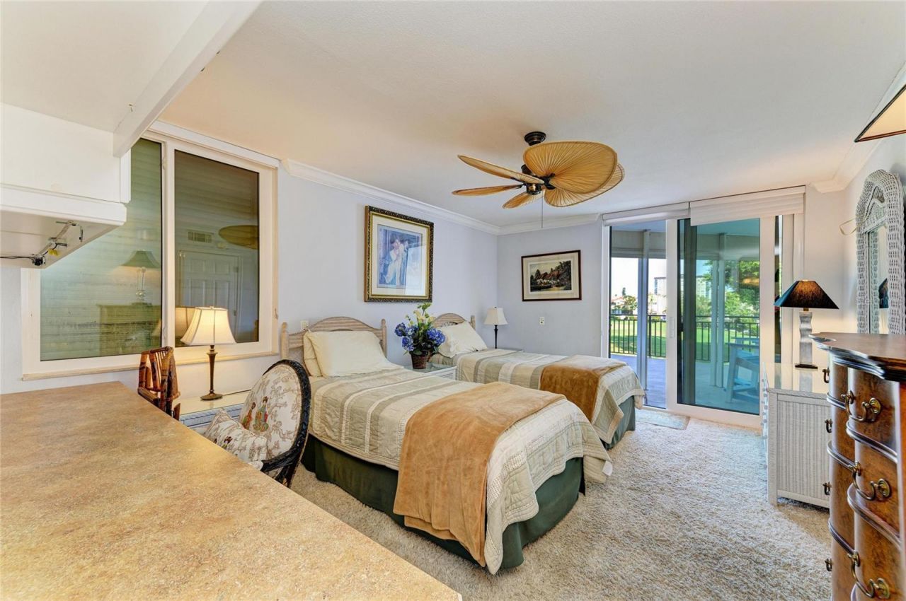 5700 Escondida Boulevard S, Unit 201, Saint Petersburg, FL 33715 Photo