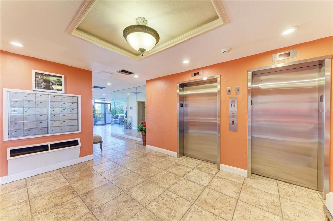 5700 Escondida Boulevard S, Unit 201, Saint Petersburg, FL 33715 Photo